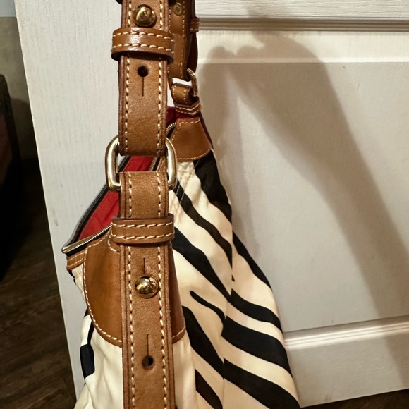 Dooney and Bourke Purse - Picture 3 of 11